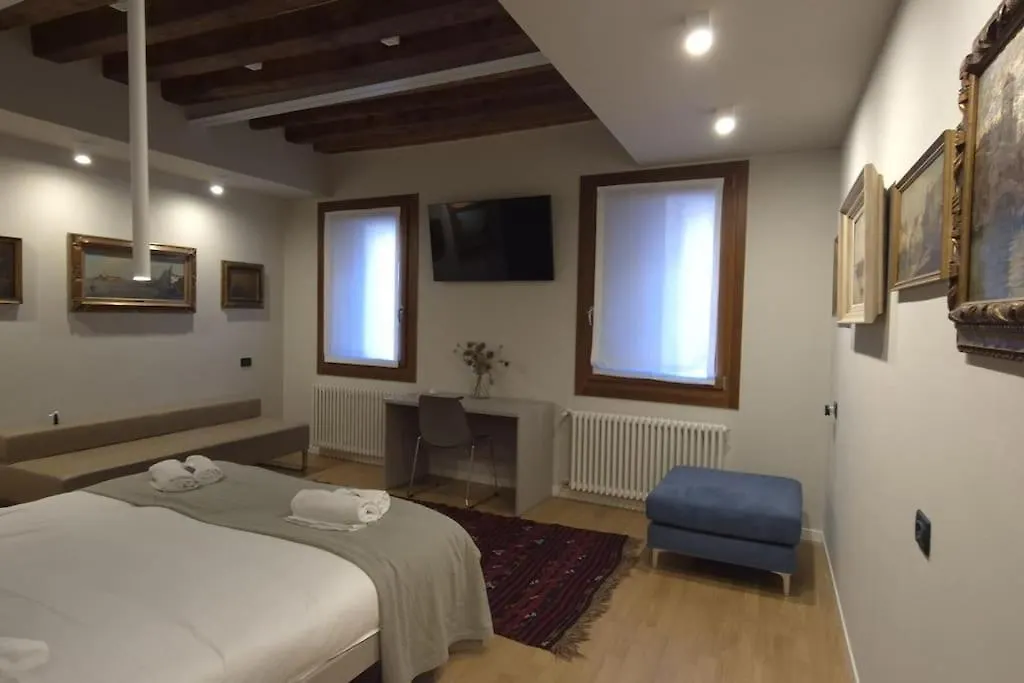 ונציה Rialto Prestige Apartment 0*,